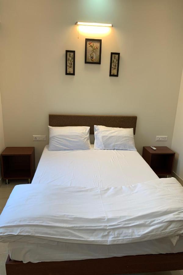 Vennela Hotel Apartments Bangalore Dış mekan fotoğraf